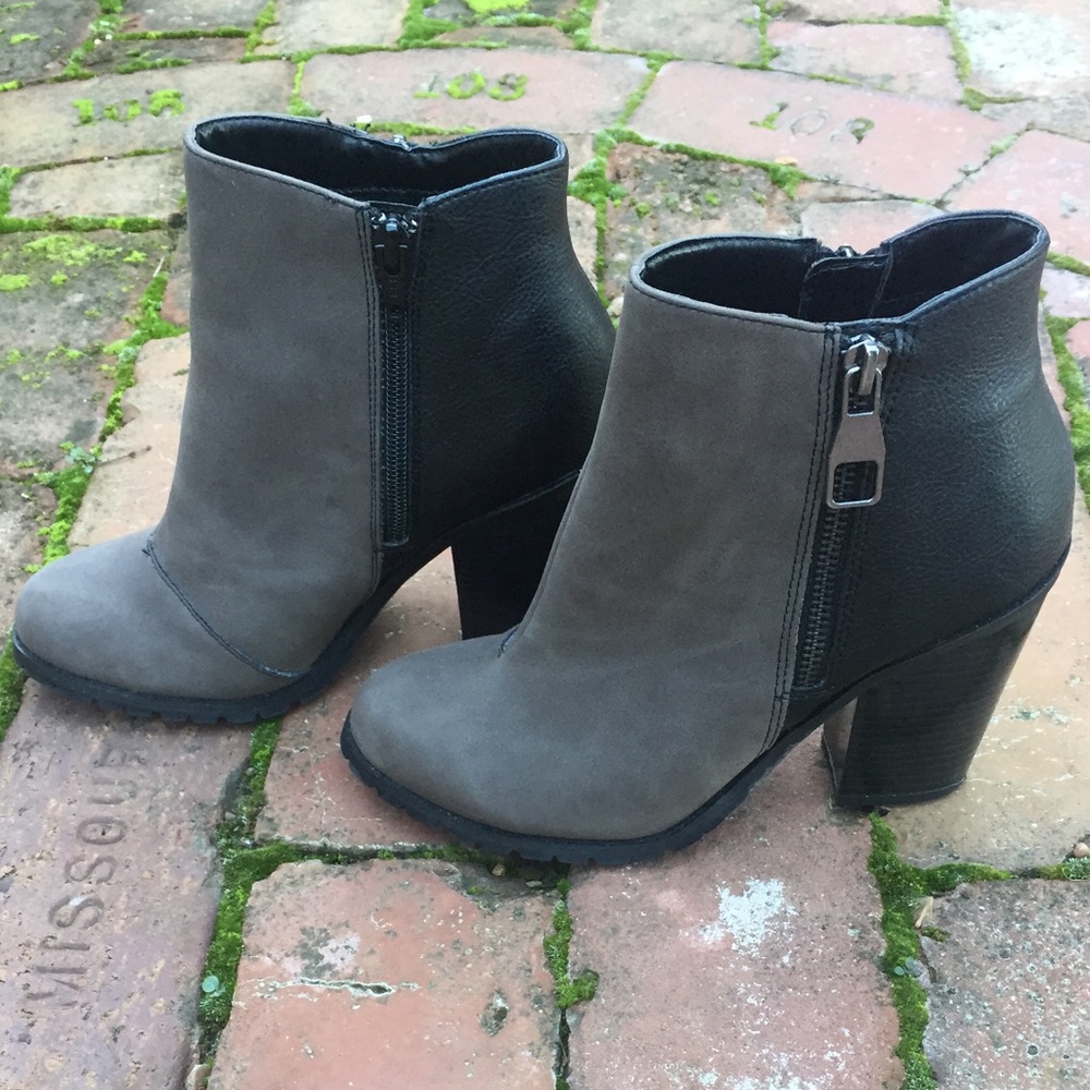 Booties - Picture 4 of 5